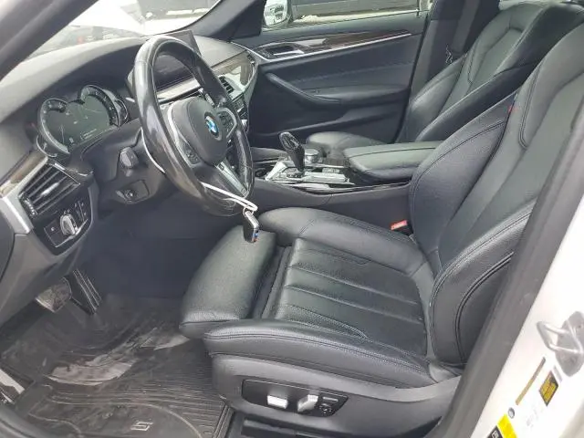 2019 BMW 530 XI  