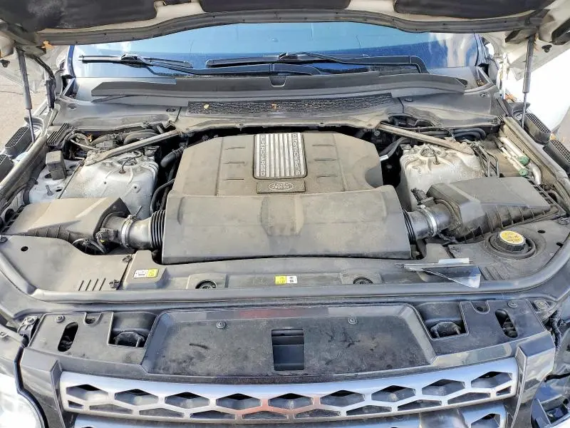 2016 LAND ROVER RANGE ROVER SPORT SE  