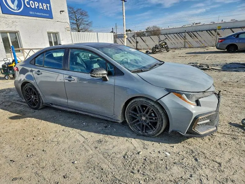 2022 TOYOTA COROLLA SE  