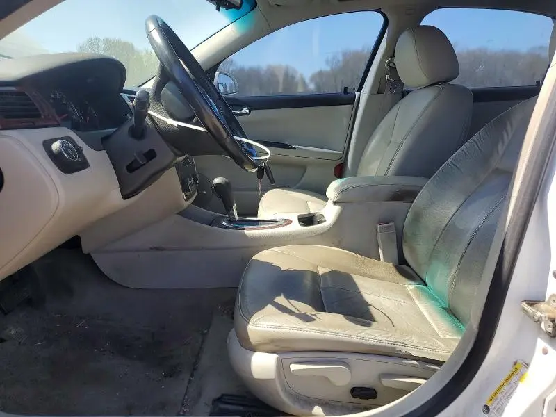 2010 CHEVROLET IMPALA LT  