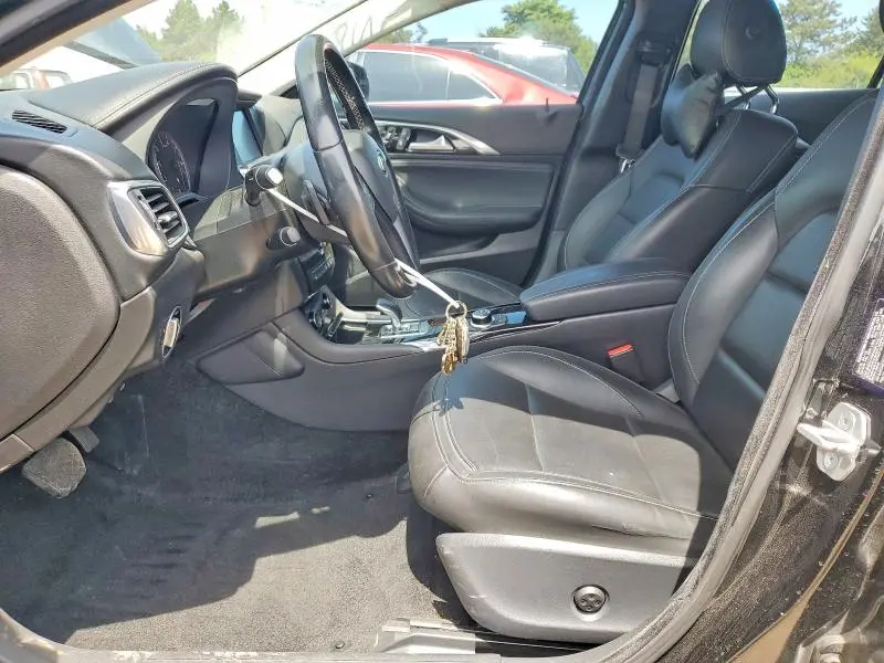 2017 INFINITI QX30 PREMIUM  