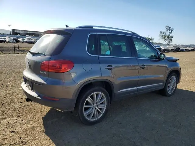 2014 VOLKSWAGEN TIGUAN S  