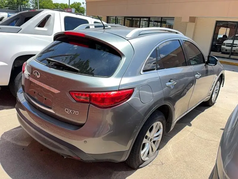2015 INFINITI QX70 BASE  