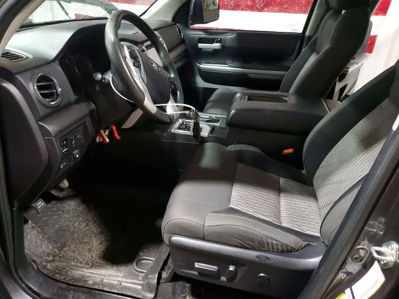 2014 TOYOTA TUNDRA CREWMAX SR5  