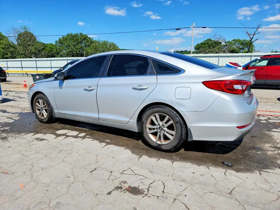2017 HYUNDAI SONATA SE  
