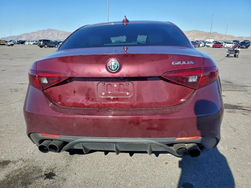 2018 ALFA ROMEO GIULIA TI  