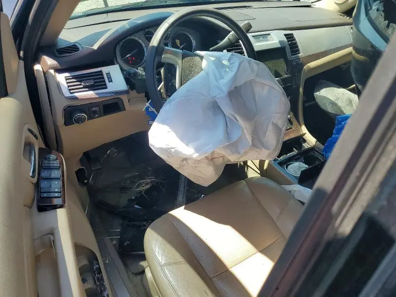 2011 CADILLAC ESCALADE PREMIUM  