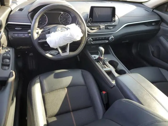 2021 NISSAN ALTIMA SR  