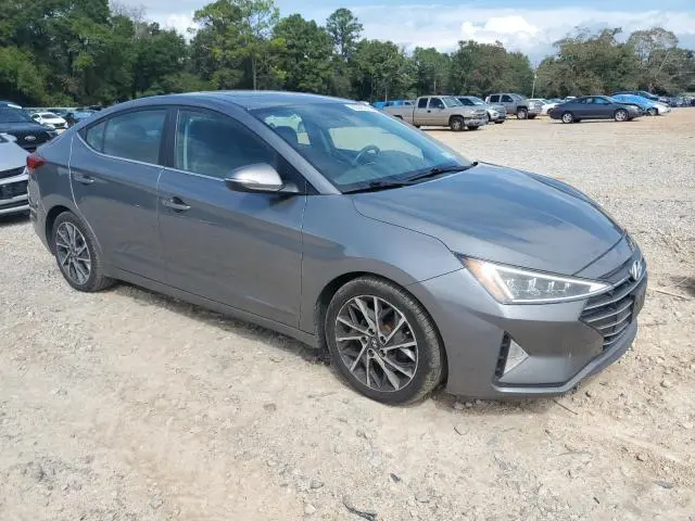 2019 HYUNDAI ELANTRA SEL  