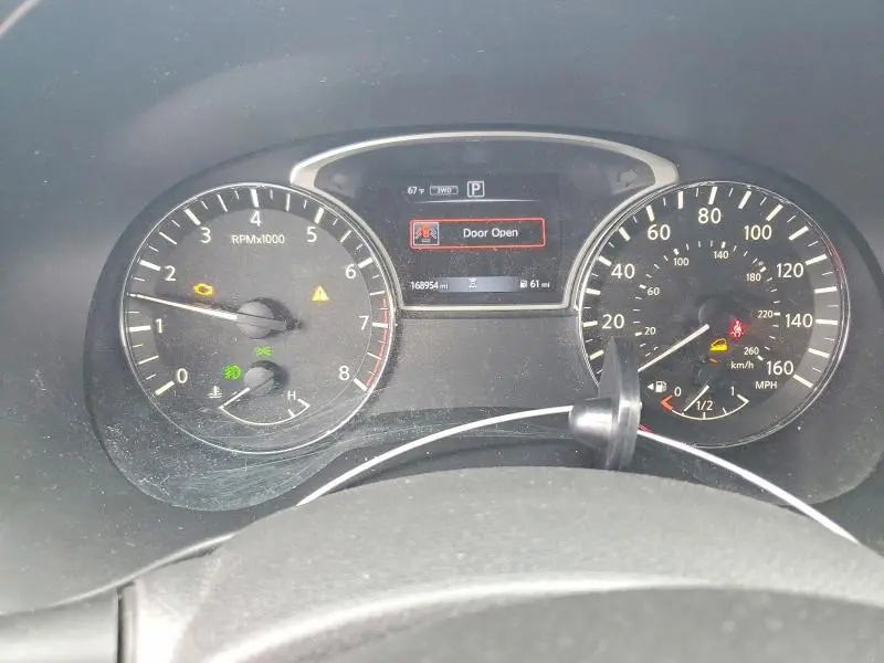 2018 NISSAN PATHFINDER SV  