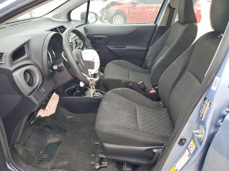 2014 TOYOTA YARIS 5-DOOR L FLEET  