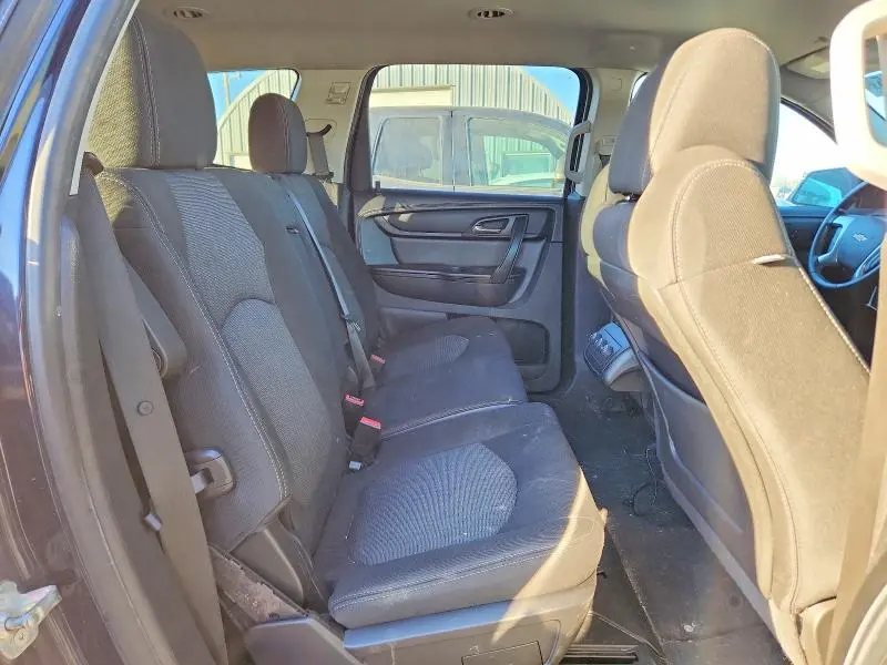 2016 CHEVROLET TRAVERSE LT  