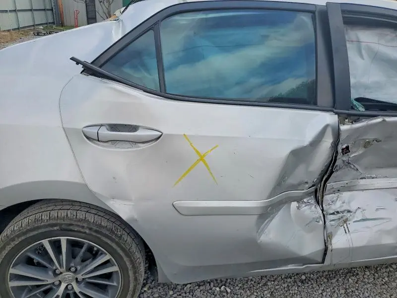 2016 TOYOTA COROLLA LE PLUS  