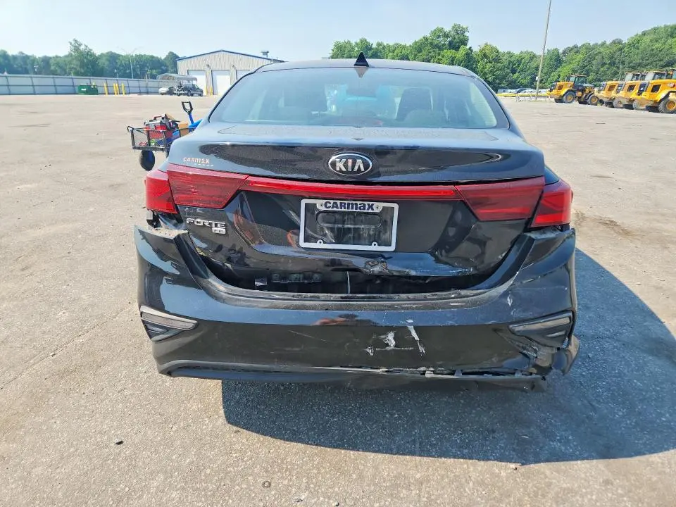 2020 KIA FORTE FE  