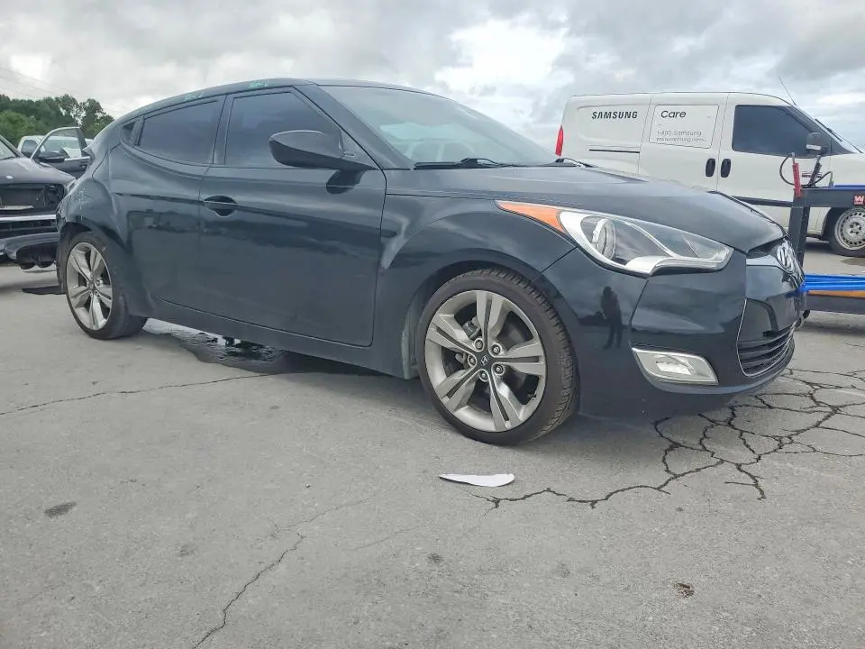 2012 HYUNDAI VELOSTER BASE  