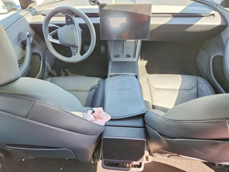 2026 TESLA MODEL 3   