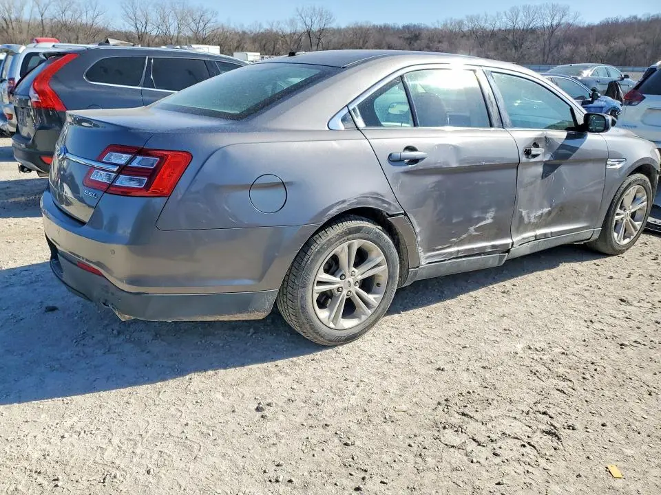 2013 FORD TAURUS SEL  