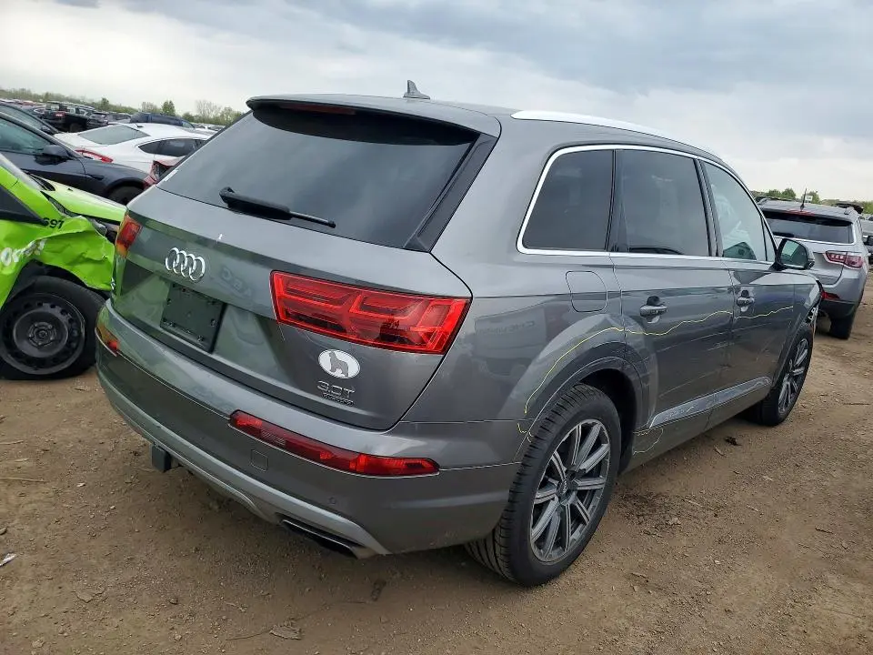 2017 AUDI Q7 PRESTIGE  