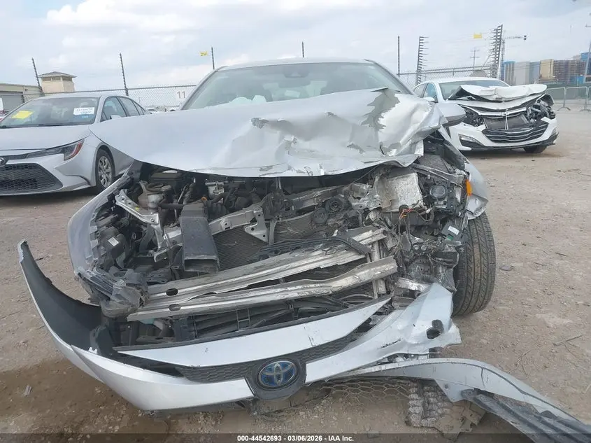 2021 TOYOTA COROLLA HYBRID LE
