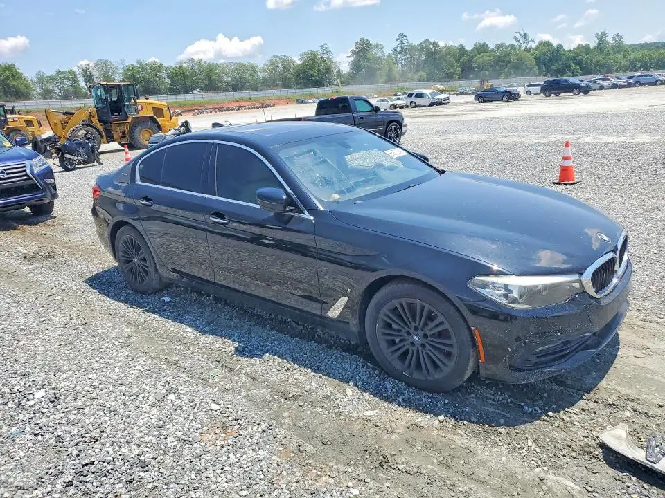 2018 BMW 530E   