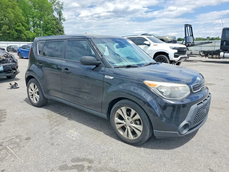2015 KIA SOUL +  
