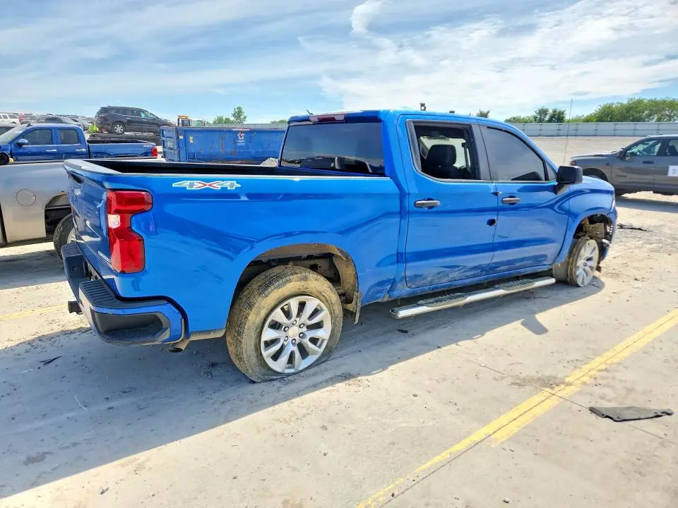 2022 CHEVROLET SILVERADO K1500 CUSTOM  
