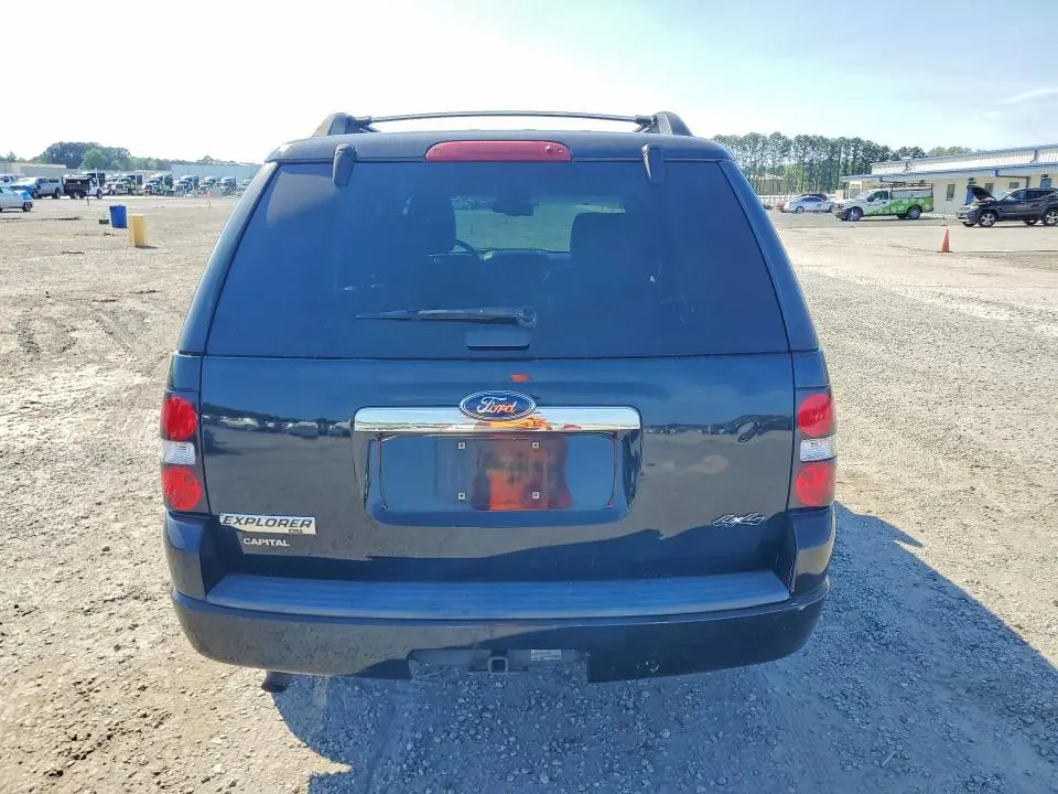 2010 FORD EXPLORER XLT  