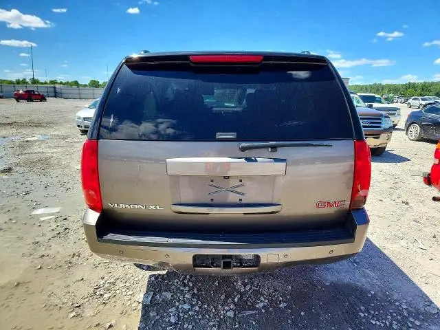 2012 GMC YUKON XL C1500 SLT  