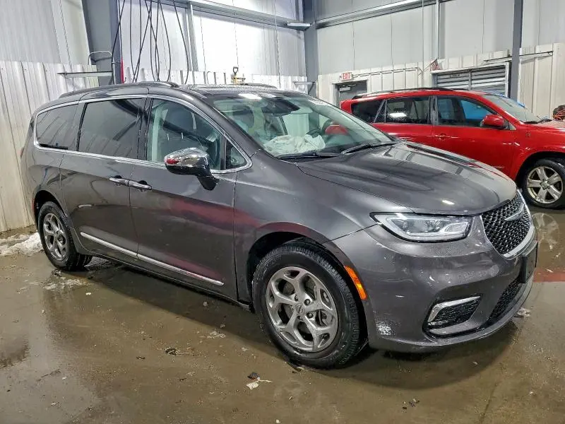 2023 CHRYSLER PACIFICA LIMITED  