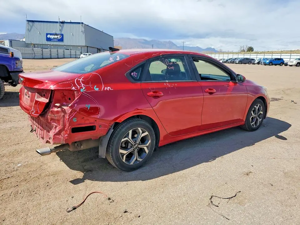 2019 KIA FORTE LXS  