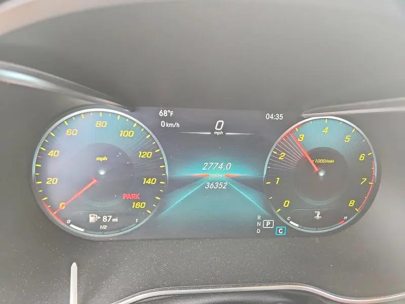 2021 MERCEDES-BENZ GLC 300  
