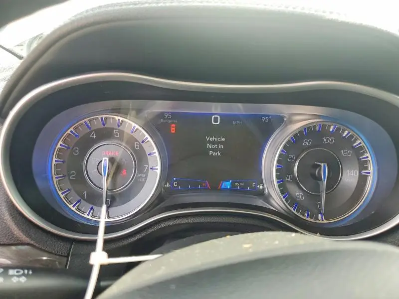 2017 CHRYSLER 300 LIMITED  