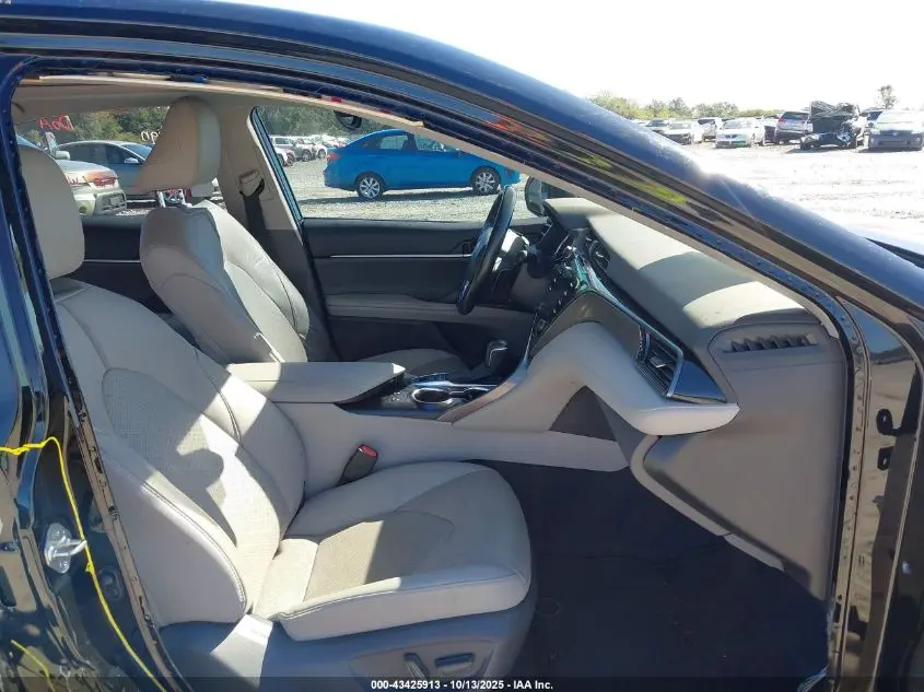 2020 TOYOTA CAMRY XSE V6