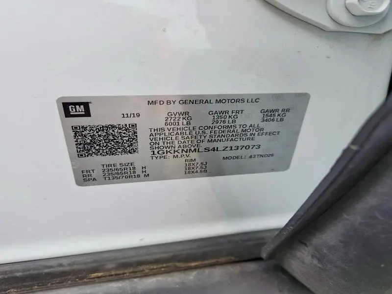 2020 GMC ACADIA SLT  