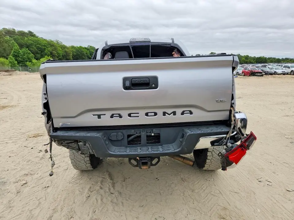 2018 TOYOTA TACOMA TRD OFF-ROAD  