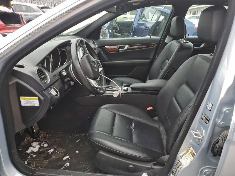 2013 MERCEDES-BENZ C 250  