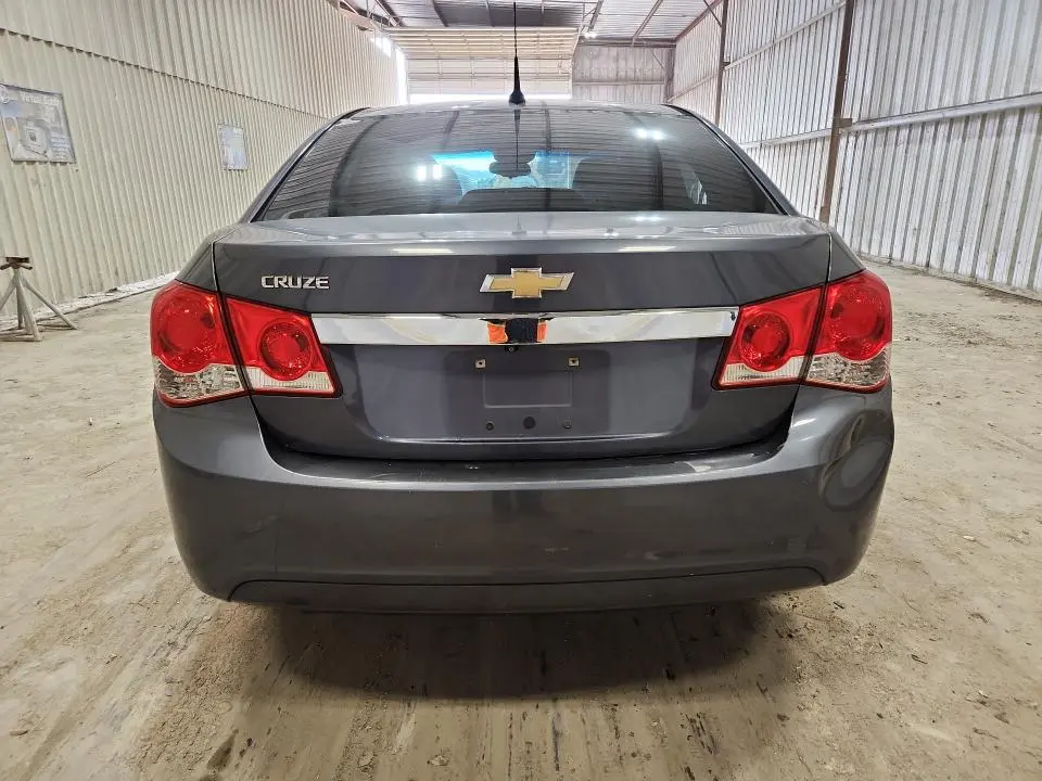 2013 CHEVROLET CRUZE LS  
