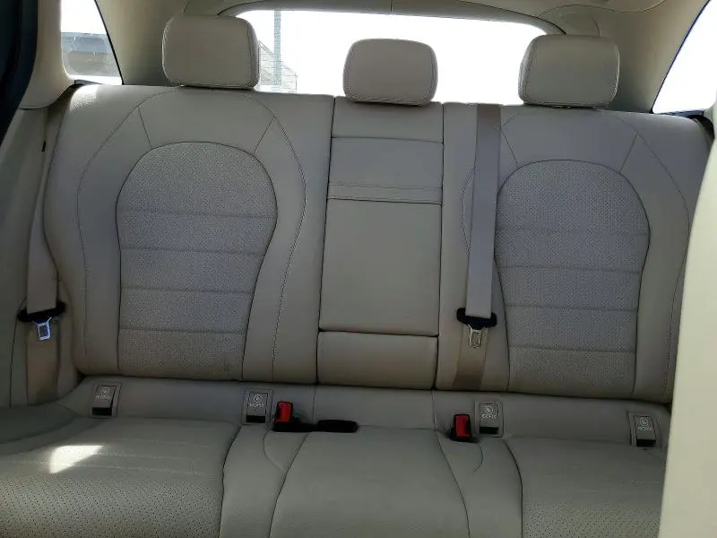 2018 MERCEDES-BENZ GLC 300  