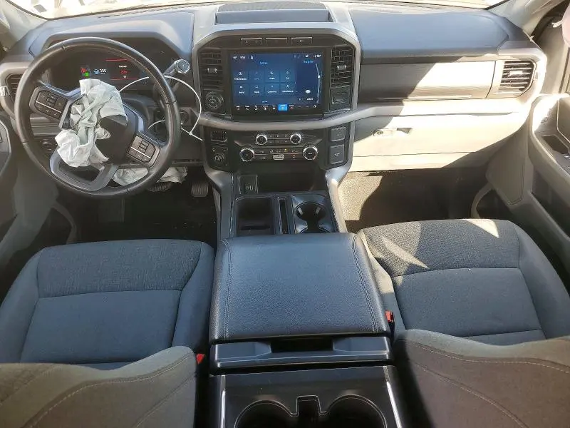 2024 FORD F150 XLT  