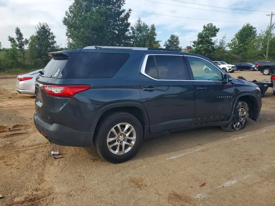 2018 CHEVROLET TRAVERSE LT  