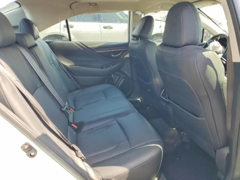 2022 SUBARU LEGACY LIMITED  