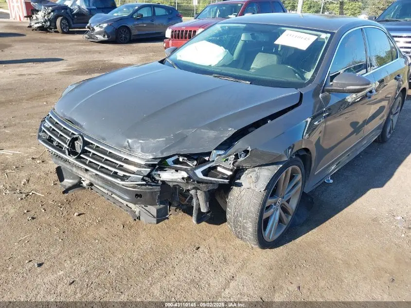 2017 VOLKSWAGEN PASSAT 1.8T R-LINE