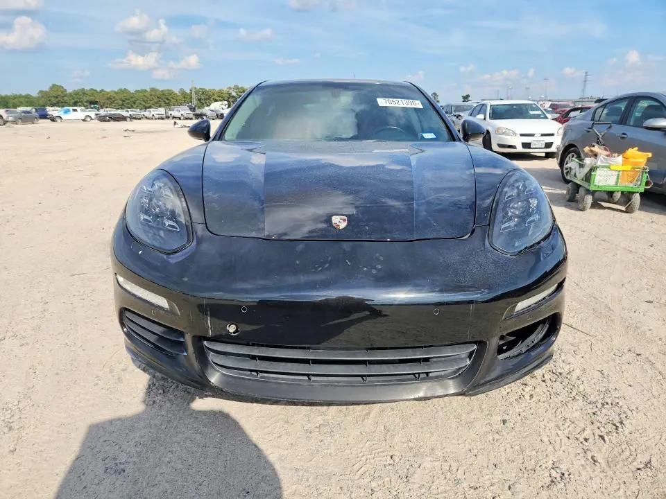 2014 PORSCHE PANAMERA 2  