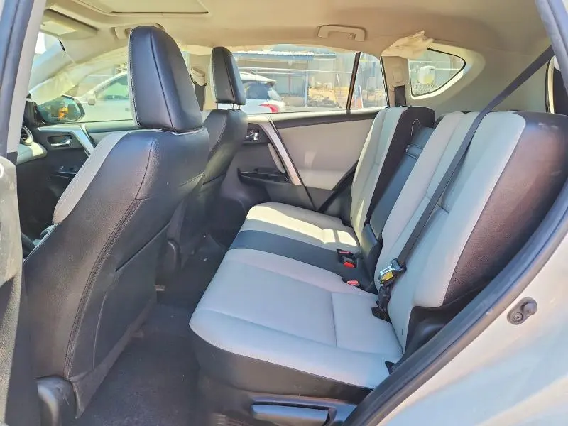 2017 TOYOTA RAV4 HV LIMITED  