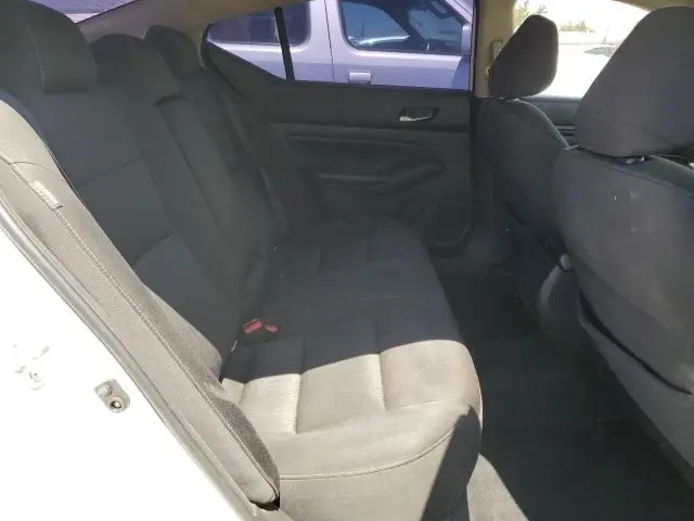 2019 NISSAN ALTIMA S  