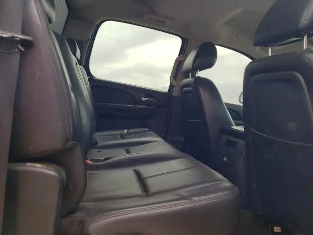 2011 CHEVROLET SILVERADO C1500 LTZ  