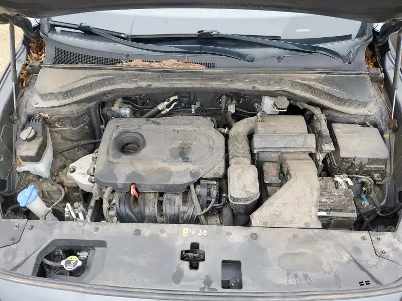 2020 HYUNDAI SANTA FE SE  