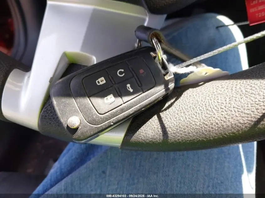 2011 CHEVROLET CAMARO 1LT