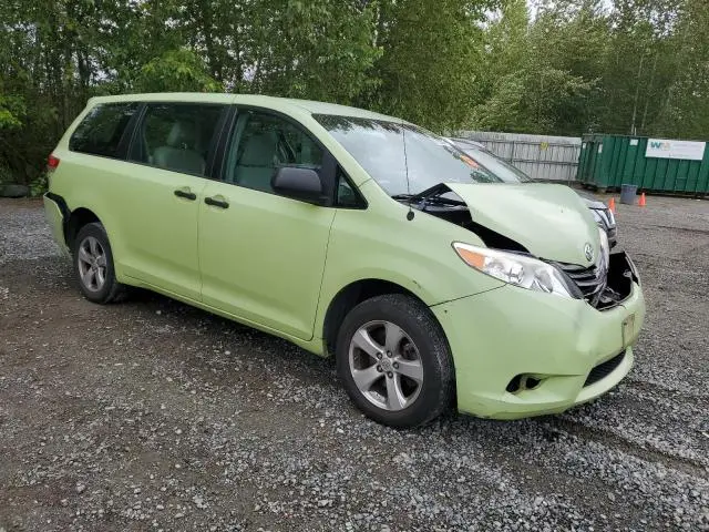 2014 TOYOTA SIENNA   
