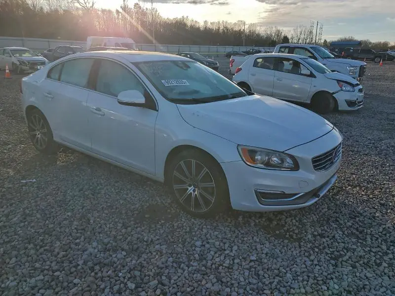 2017 VOLVO S60 PREMIER  